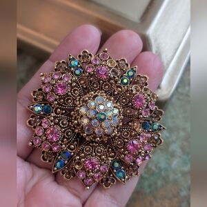 Vintage Gold Filigree Brooch‎ with Pink and Blue Crystals